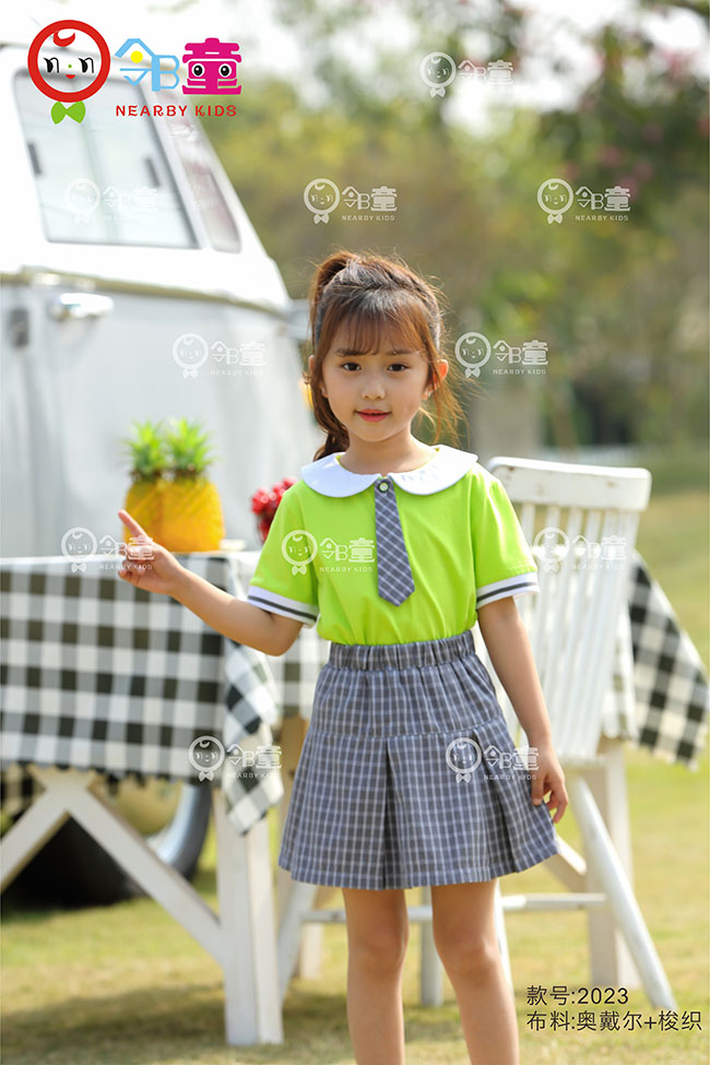 夏季最新款綠色禮服，更顯活力